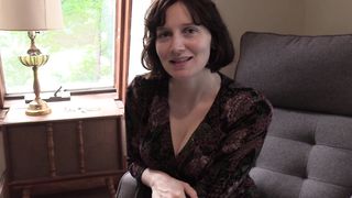 Bettie Bondage - Moms Breastfeeding Confession