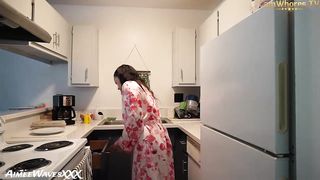 Quickie W Mom While Dads In The Shower