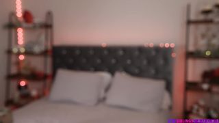 Chanel Camryn - Keep The Presents Cumming