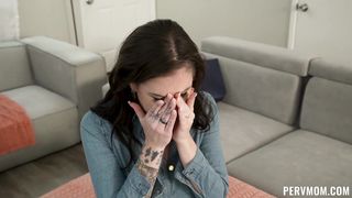 Nikki Zee - So Wrong it Feels Right