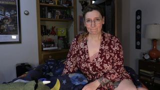 Bettie Bondage - Sudden Cock Growth