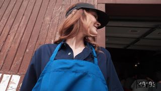 Della Cate - Waitress Breaks for BF's Big Sub