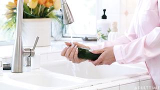 Rachael Cavalli - Can't Stop Thinking About It