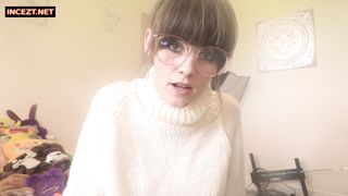 Sydney Harwin – HOT Mother and Son Vids in POV