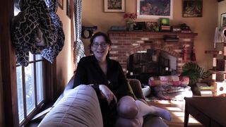 Bettie Bondage - Dry Hump Bet