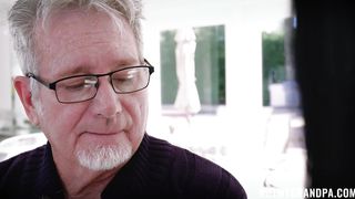 Jay Crew, Leda Lothario - A Small Favor