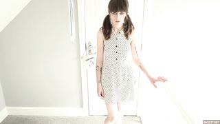 Sydney Harwin - Good Little Nudist Daughter