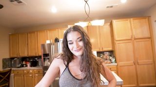 Kendra Heart - Mom Shows Me Her Gratitude Complete