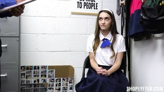 Sera Ryder - Case No. 7906211 - Curious Little Thief